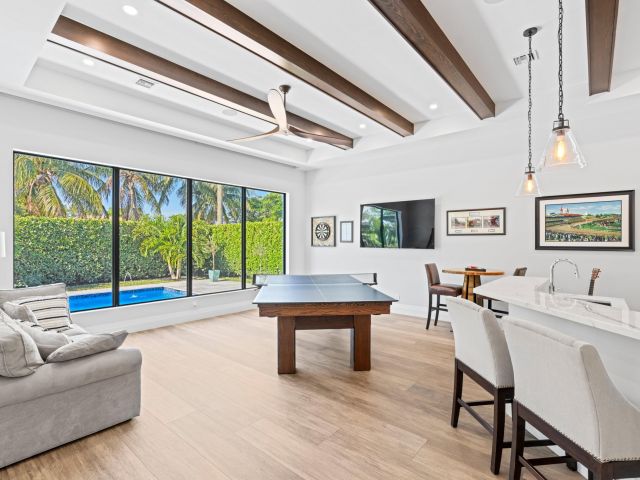 Home for sale at 1707 SW 6th Avenue - photo 6015210