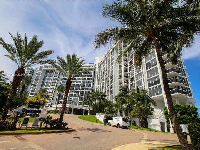 Apartment for sale  Unit #833 - photo 5811427