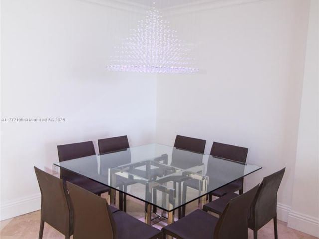 Apartment for sale  Unit #833 - photo 5811428