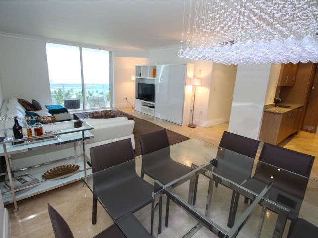 Apartment for sale  Unit #833 - photo 5811432