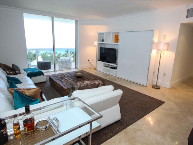 Apartment for sale  Unit #833 - photo 5811433