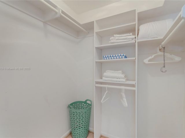 Home for rent at 820 SW 26th Rd - photo 5799067