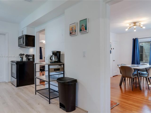 Home for rent at 820 SW 26th Rd - photo 5799071