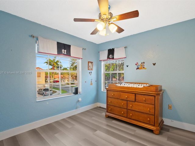 Home for sale at 518 NW 130th Way - photo 5806469