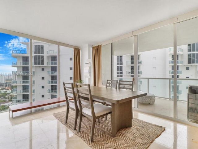 Apartment for sale  Unit #2404 - photo 5836887