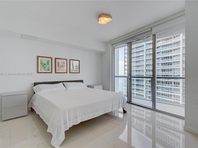 Apartment for rent  Unit #4809 - photo 5811711