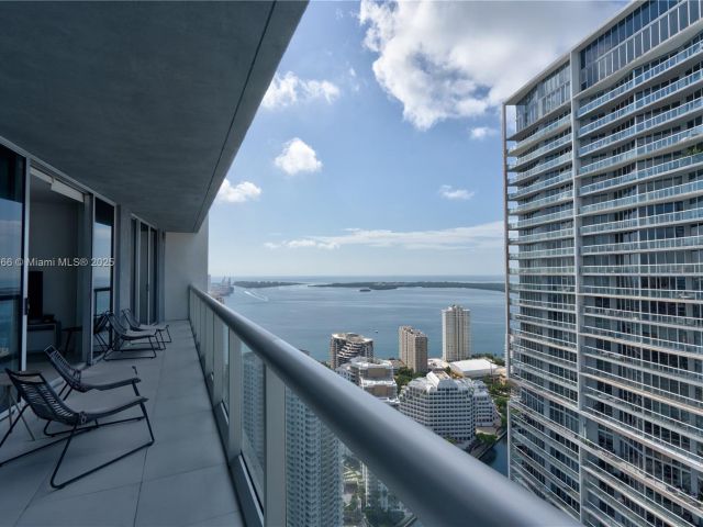 Apartment for rent  Unit #4809 - photo 5811720