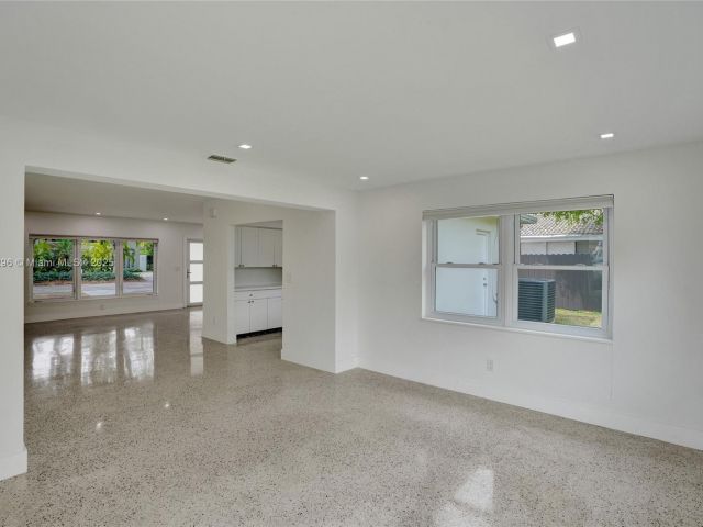 Home for sale at 2125 Alamanda Dr - photo 5808247