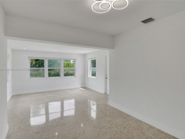 Home for sale at 2125 Alamanda Dr - photo 5808248