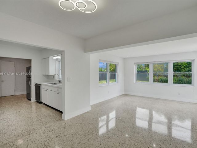 Home for sale at 2125 Alamanda Dr - photo 5808249