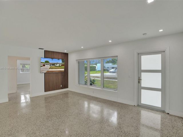 Home for sale at 2125 Alamanda Dr - photo 5808251