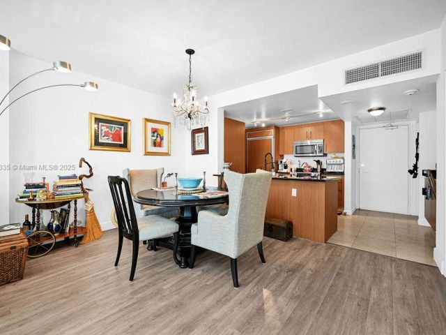 Apartment for sale  Unit #312 - photo 5811469