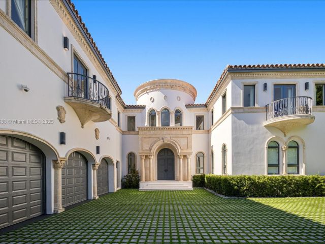 Home for sale at 4340 N Bay Rd - photo 6230334