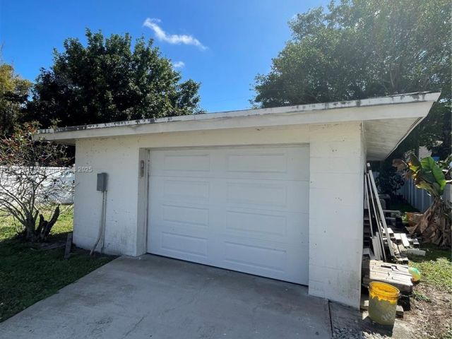 Home for sale at 2542 Fillmore St - photo 5808175