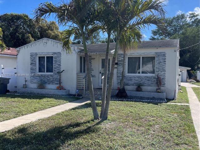 Home for sale at 2542 Fillmore St - photo 5808177