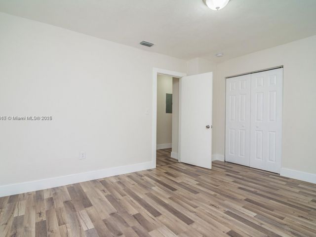 Home for sale at 2542 Fillmore St - photo 5874756