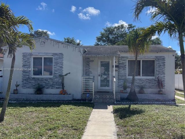 Home for sale at 2542 Fillmore St - photo 5874765