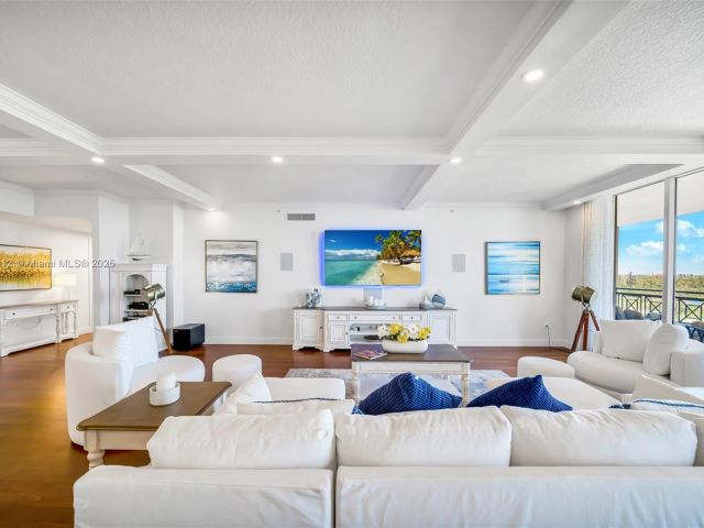 Apartment for sale  Unit #6G - photo 5812092