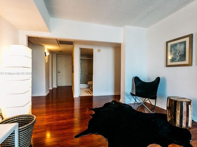 Apartment for sale  Unit #326 - photo 5812312