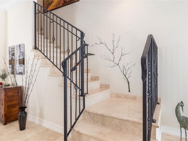 Home for sale at 1307 SW 23rd Ct - photo 5810144