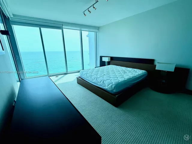 Apartment for sale  Unit #2508 - photo 5812922