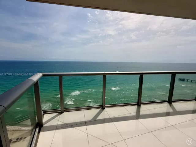 Apartment for sale  Unit #2508 - photo 5812926