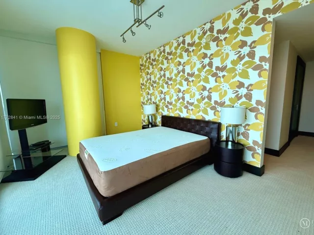 Apartment for sale  Unit #2508 - photo 5812917