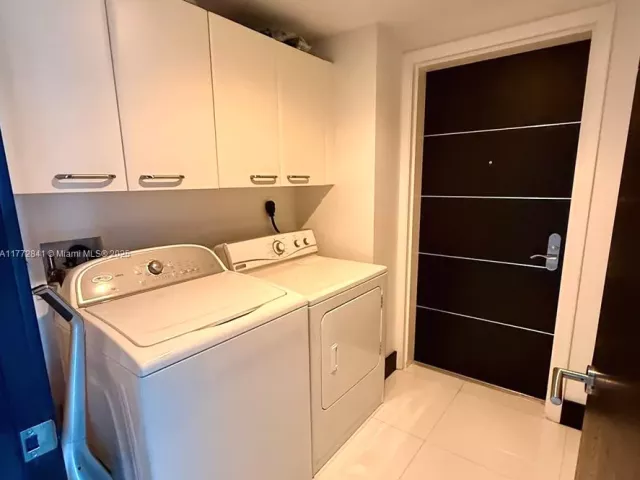 Apartment for sale  Unit #2508 - photo 5812919