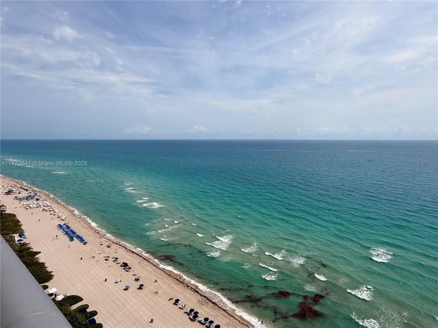 Apartment for sale  Unit #2508 - photo 5812925