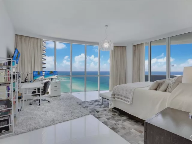 Apartment for sale  Unit #2101 - photo 5812704