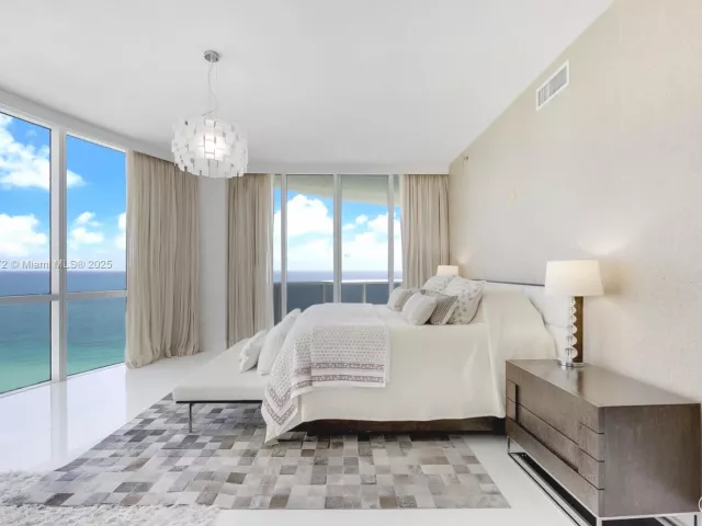 Apartment for sale  Unit #2101 - photo 5812705