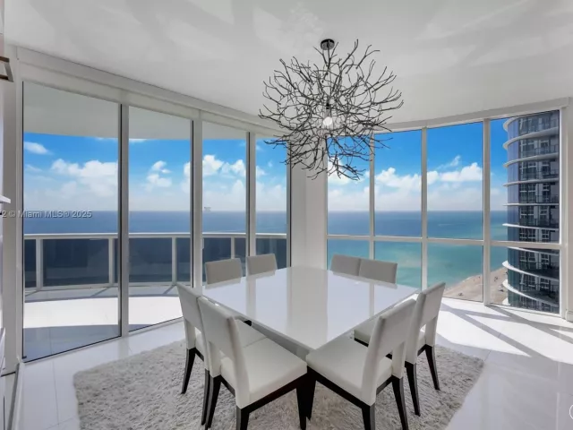 Apartment for sale  Unit #2101 - photo 5812712