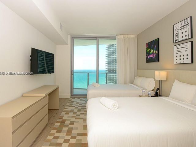 Apartment for rent  Unit #3103 - photo 6375878