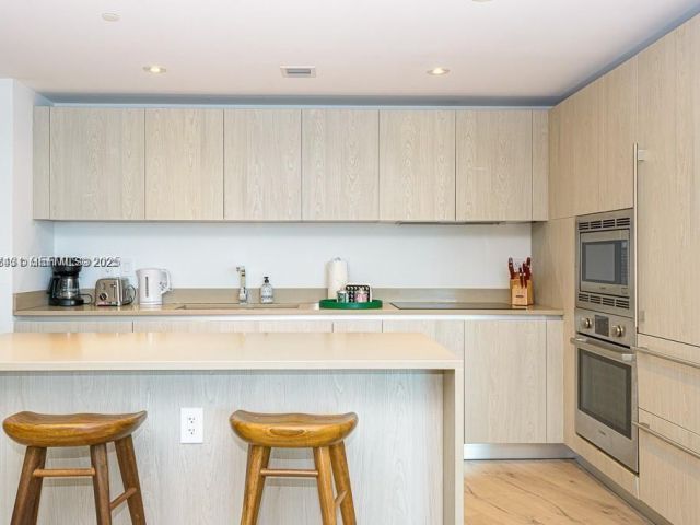 Apartment for rent  Unit #3103 - photo 6375881