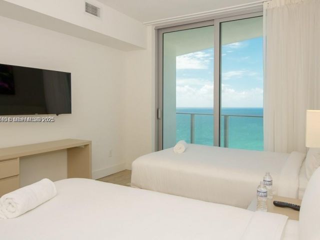 Apartment for rent  Unit #3103 - photo 6375887