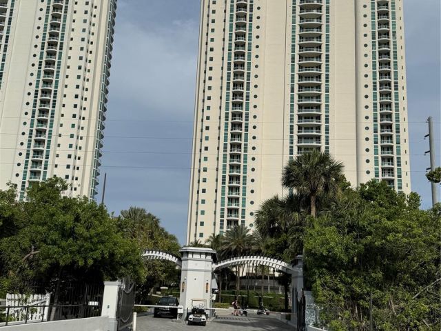 Home for sale at 216 Poinciana Dr 216 - photo 5811662