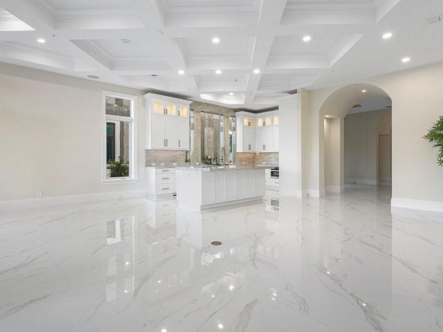 Home for rent at 549 NE 19th Ave C - photo 5815202