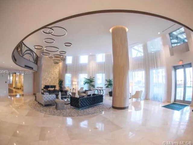 Apartment for rent  Unit #1004 - photo 5829217