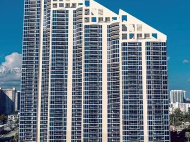 Apartment for rent  Unit #1004 - photo 5829222