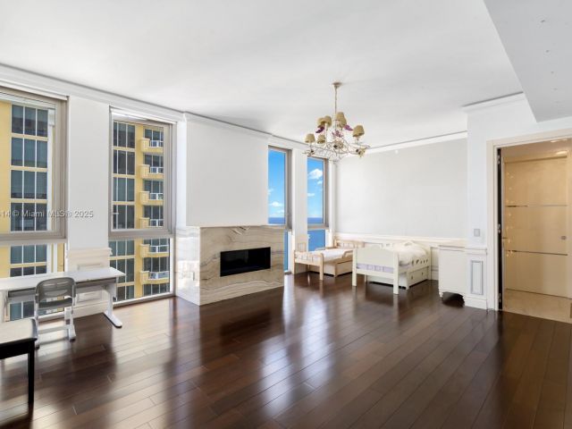 Apartment for rent  Unit #3501 - photo 5829483