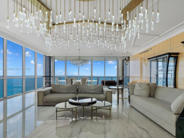 Apartment for rent  Unit #3501 - photo 5829500