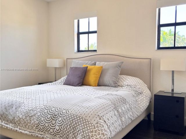 Home for rent at 8895 NW 99th ct - photo 5827983