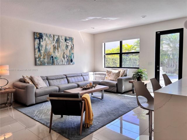 Home for rent at 8895 NW 99th ct - photo 5827993