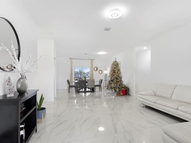 Home for sale at 19080 SW 133 ct - photo 5836507