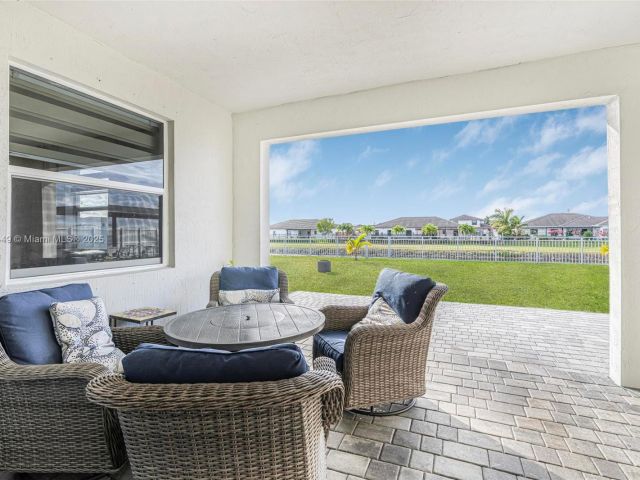 Home for sale at 19080 SW 133 ct - photo 5836510