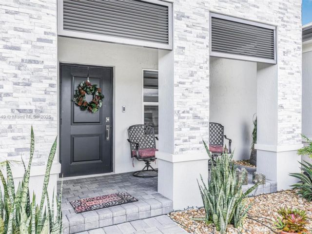 Home for sale at 19080 SW 133 ct - photo 5836516