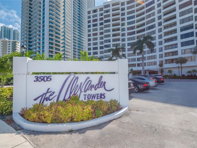 Apartment for rent  Unit #504 - photo 7445712