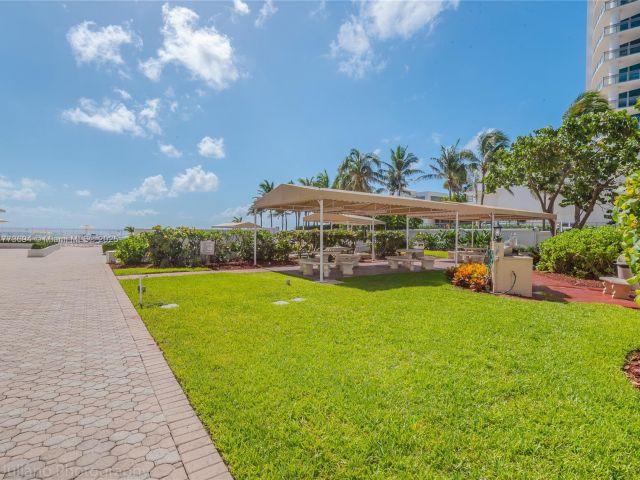 Apartment for rent  Unit #504 - photo 7445713