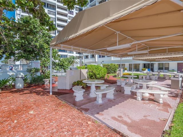 Apartment for rent  Unit #504 - photo 7445716