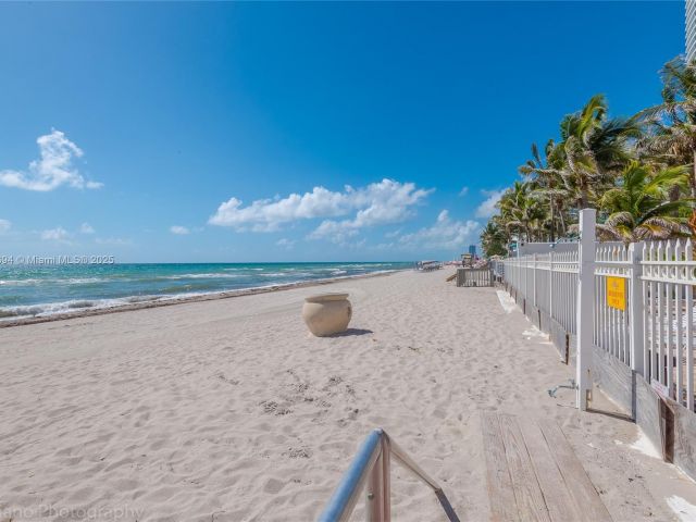 Apartment for rent  Unit #504 - photo 7445721